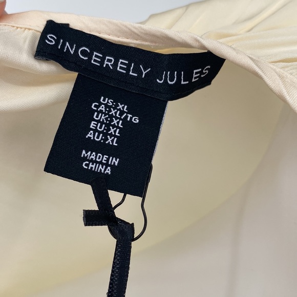 Sincerely Jules NWT Cream Satin Polyester Long Sleeve Blouse XL - Picture 10 of 12